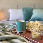 APTO DE LUXO, 3 SUITES, 1 MASTER E 2 AMERICANAS, CENTRO 300mtos RUA COBERTA, GRAMADO