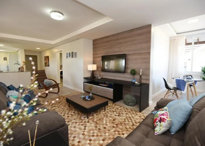 APTO DE LUXO, 3 SUITES, 1 MASTER E 2 AMERICANAS, CENTRO 300mtos RUA COBERTA, GRAMADO