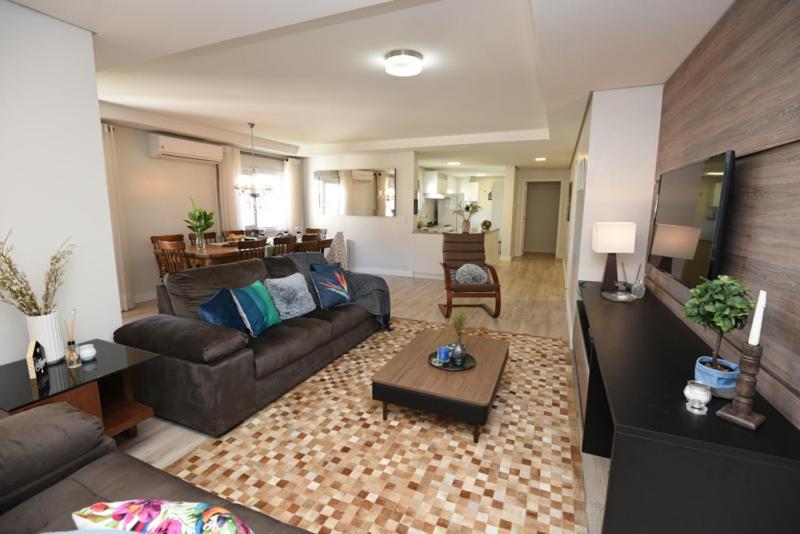 Apto De Luxo, 3 Suites, 1 Master E 2 Americanas, Centro 300mtos Rua Coberta, Apartamento *