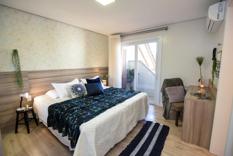 Apartamento Apto De Luxo, 3 Suites, 1 Master E 2 Americanas, Centro 300mtos Rua Coberta,